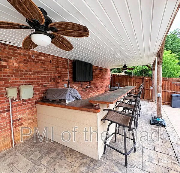 3900 Hunt Chase Ct — Photo 24