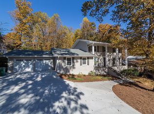 1542 Womack Rd, Dunwoody, GA 30338