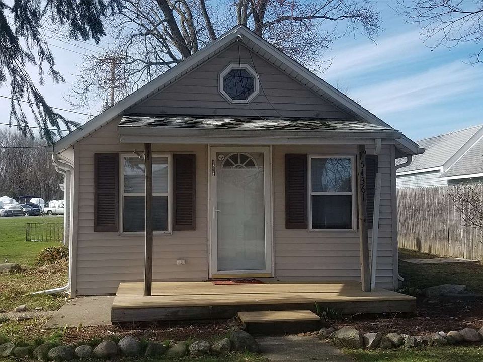 1st image of 51361 N Shore Dr