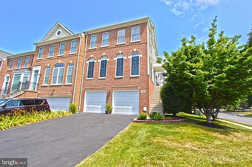 4083 Walnut Cove Cir Photo 1