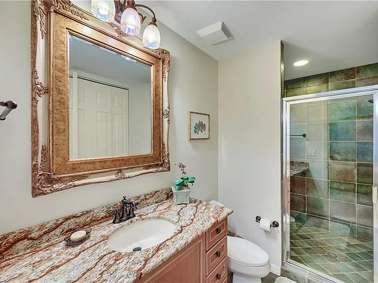 400 Flagship Dr #403 — Photo 16