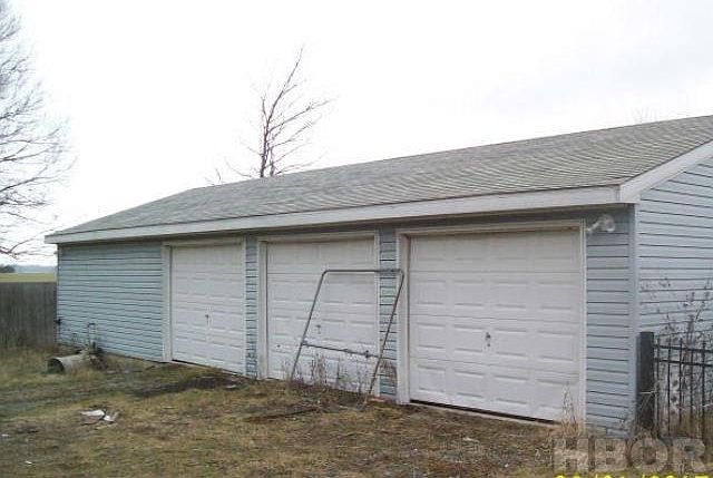 2nd image of 15943 Township Road 191