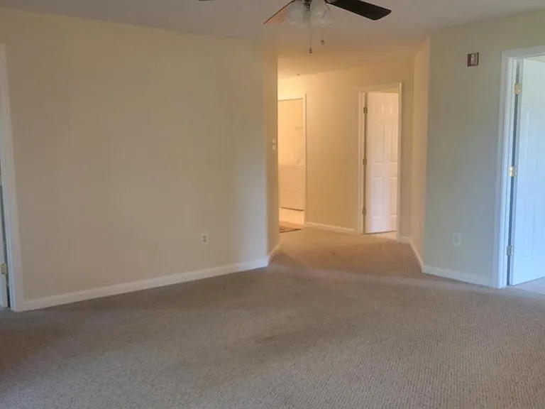 8813 Stoneridge Cir #202 — Photo 6