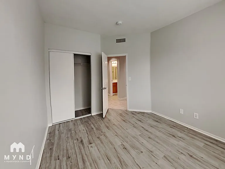 245 Farlin Cir — Photo 21