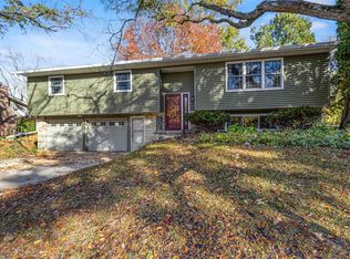 5 S Yellowstone Dr, Madison, WI 53705
