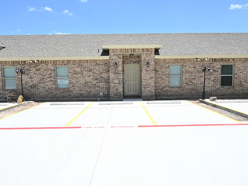 6325 Dunlap #B