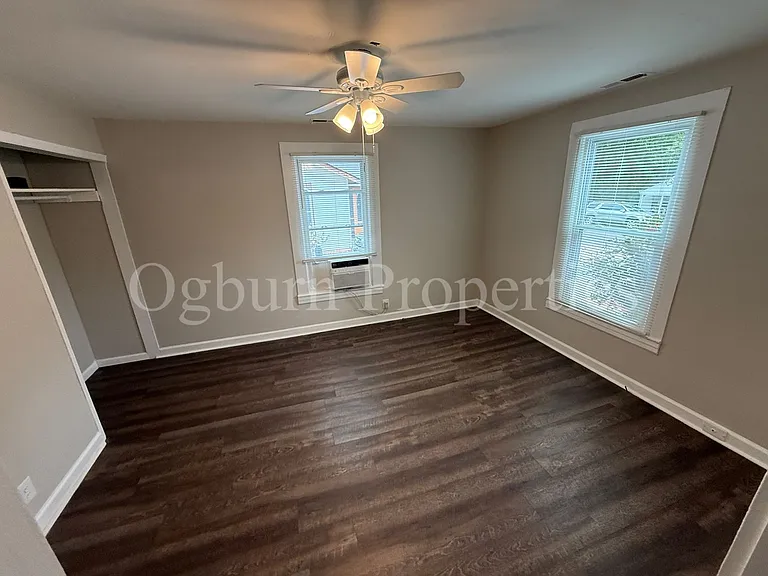 4008 Leo St — Photo 6