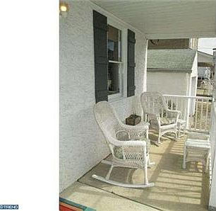 2nd image of 49 E Grant St