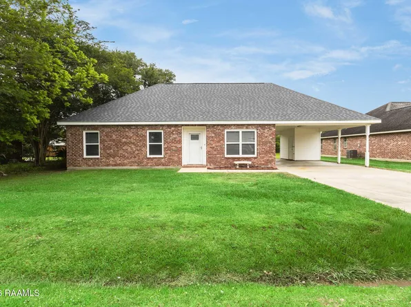 130 Herlil Cir, Carencro, LA 70520