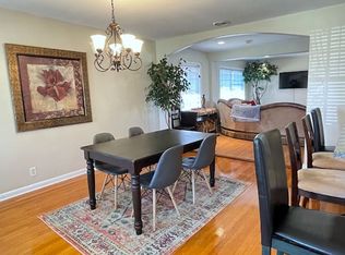 7951 Pecan Villas Dr, Houston, TX 77061