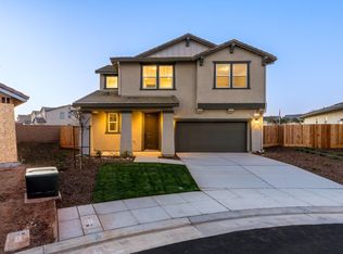 1149 Grant Ave W, Madera, CA 93638