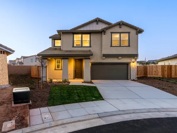 1149 Grant Ave W, Madera, CA 93638