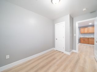 17-220 3rd St #17, Passaic, NJ 07055