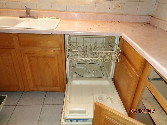5th image of 4552 S Lavergne Ave