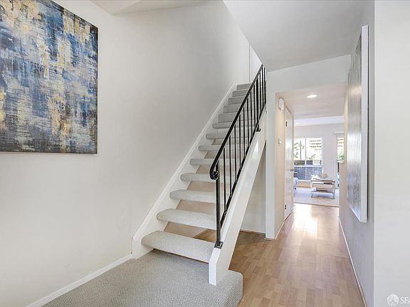 5th image of 2644 Meath Dr