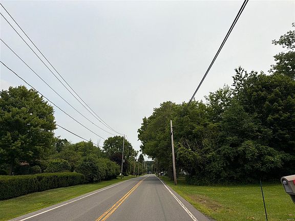 4th image of 346 Ferris Rd
