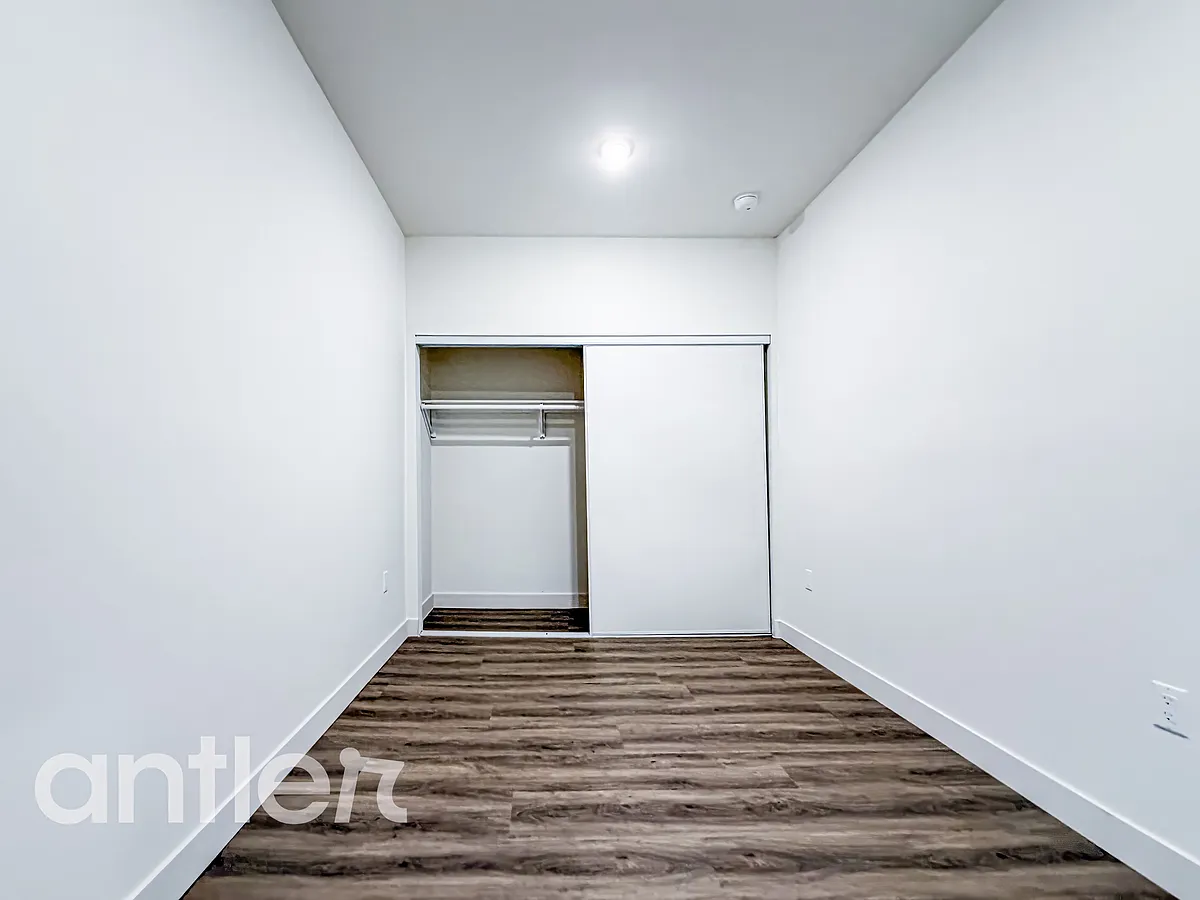 Building Photo - 4509 Pinafore St #Y32