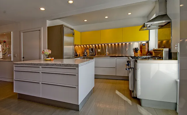 Sold by Brown Harris Stevens | media 26