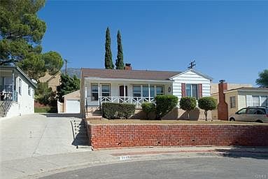 4th image of 3457 Mary Ann St
