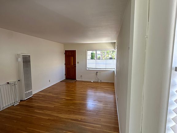 5th image of 1924 San Andres St
