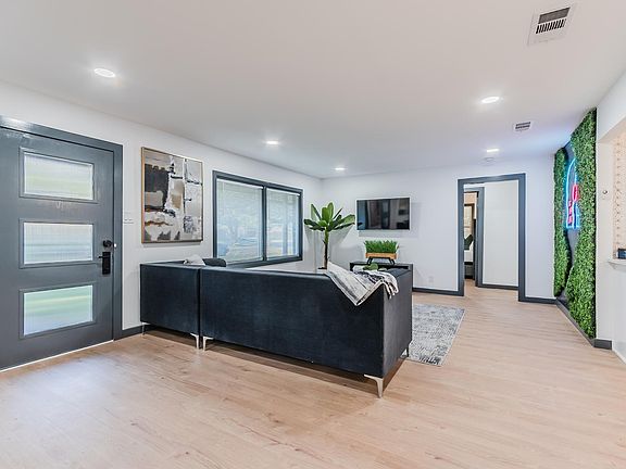 2nd image of 2634 San Marcus Ave