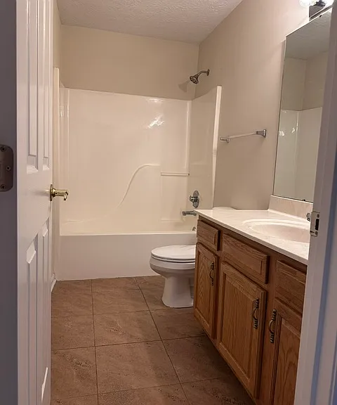 Secondary bathroom