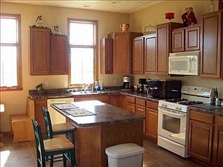 4th image of 6136 Sweet Grass Dr
