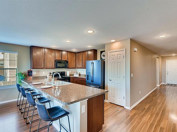 4th image of 13490 Uinta St