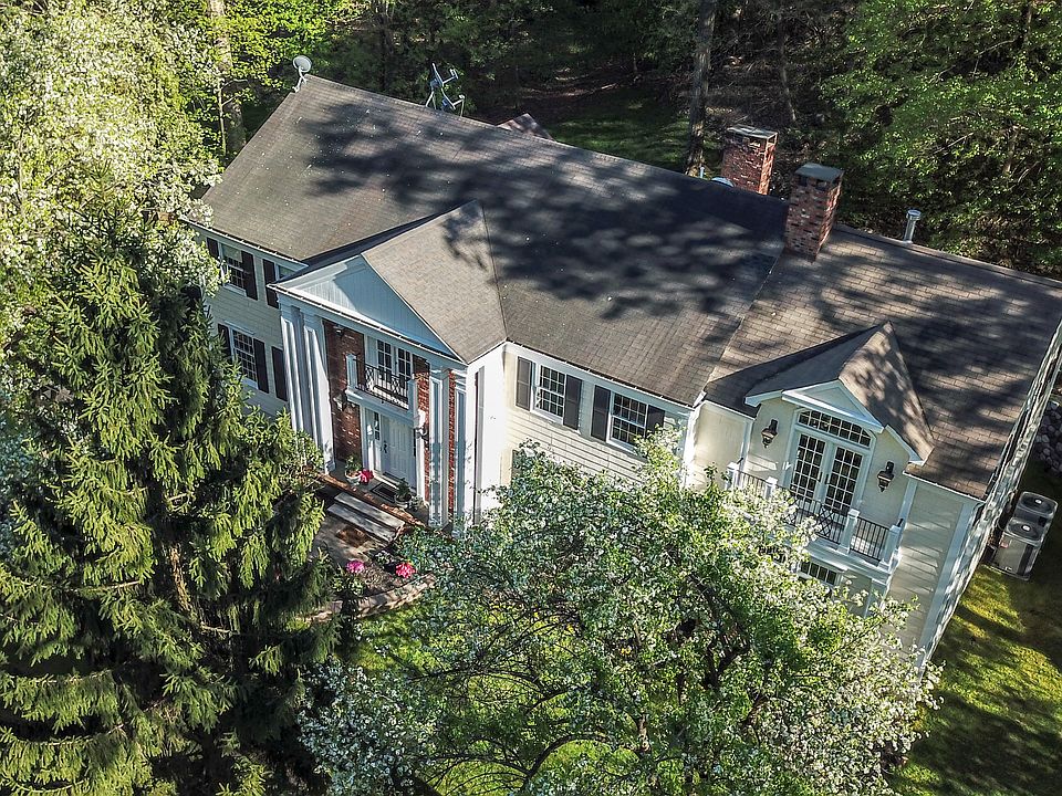 2nd image of 39 Glendale Rd