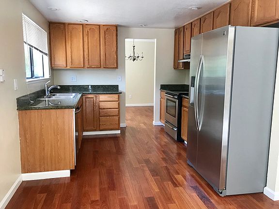 2nd image of 297 Northampton Dr