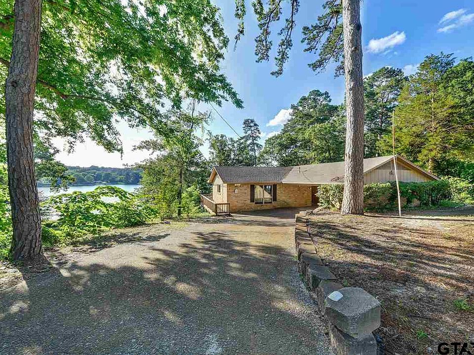 1st image of 260 Hideaway Lane Central