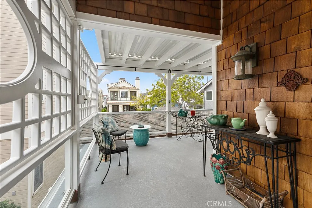 2 bed, 816 sqft, $4,150 — Photo 4