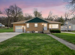 220 River St, Jackson, MN 56143