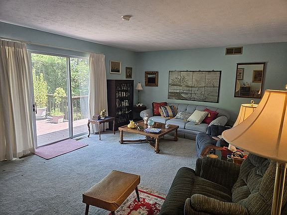 2nd image of 1756 Stony Point