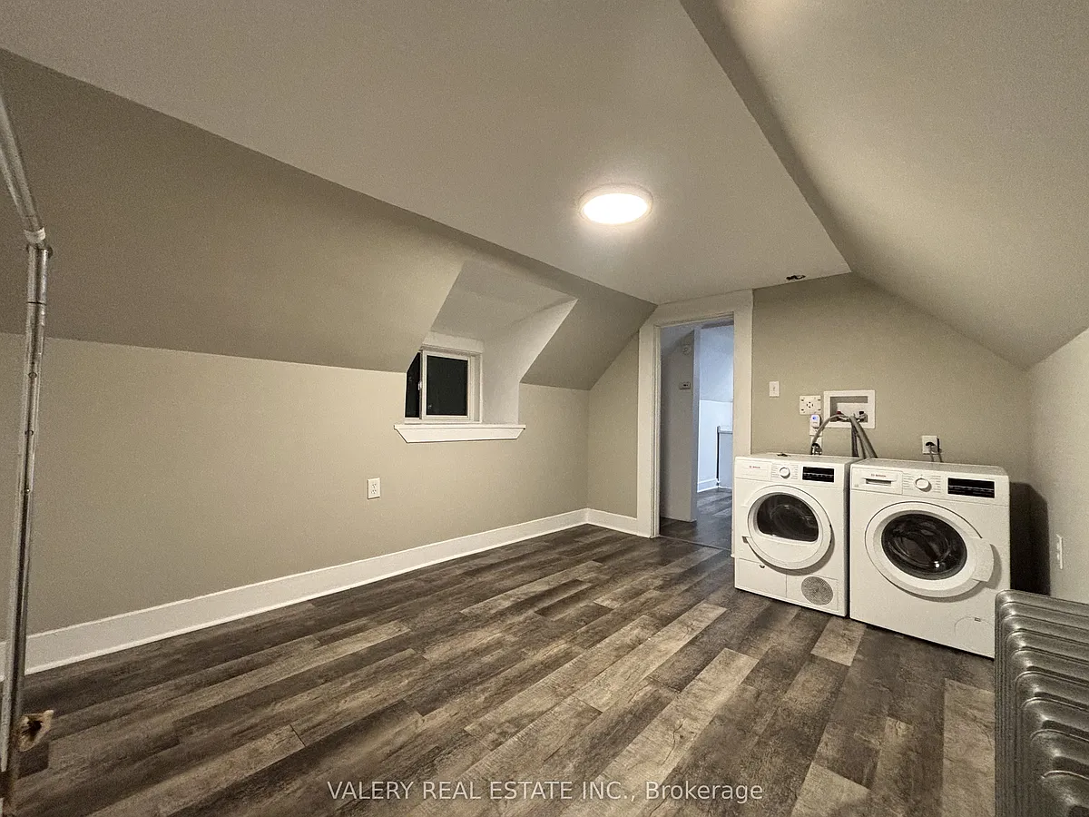 Building Photo - 1091 Highland Ave #1