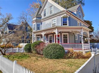 119 Arnold Ave, Cranston, RI 02905