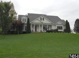 1375 Fish And Game Rd, Littlestown, PA 17340