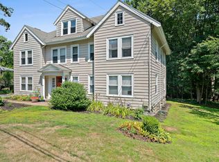 45 Worcester Ln FLOOR 2, Waltham, MA 02451