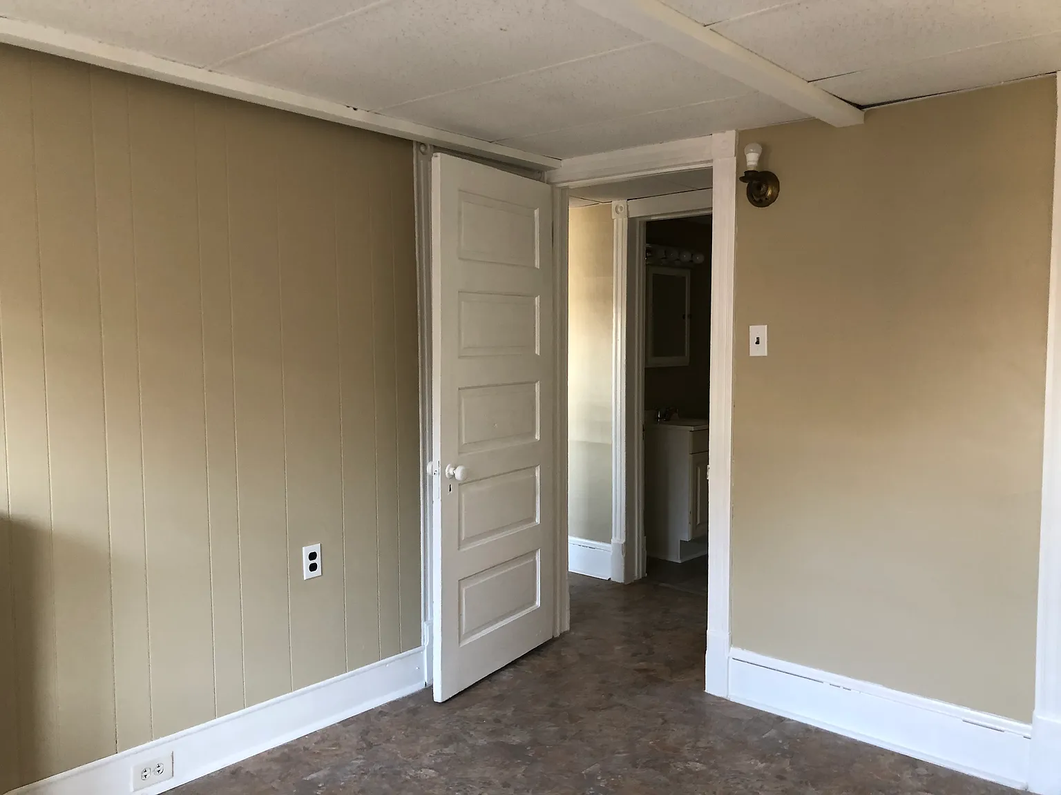 2 bed, $1,400 — Photo 2