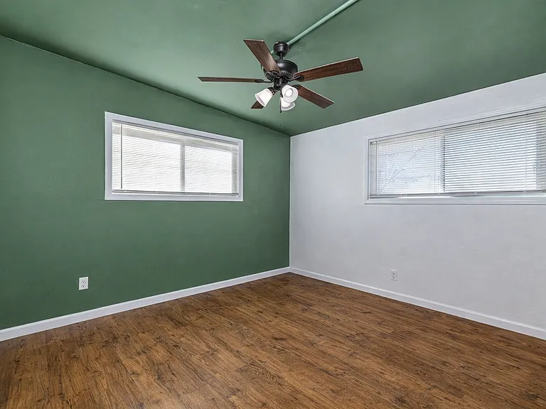 2501 S A&m Ave — Photo 10