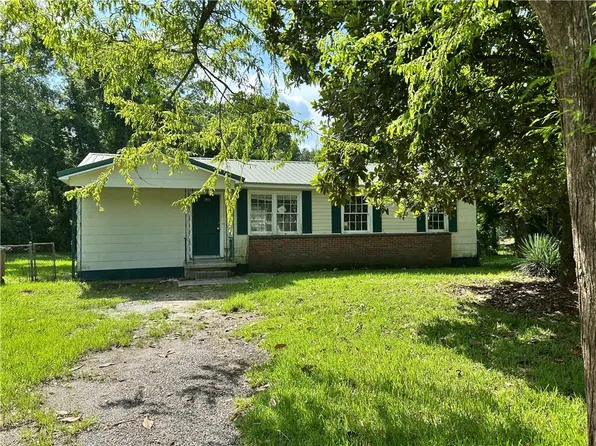 2365 Dog River Drive N, Mobile, AL 36605