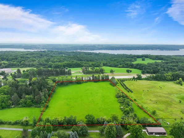 W3748 HWY 50 HIGHWAY, Lake Geneva, WI 53147