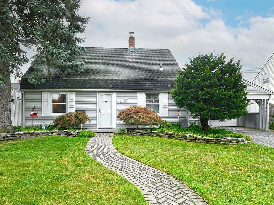 1st image of 42 Corncrib Lane