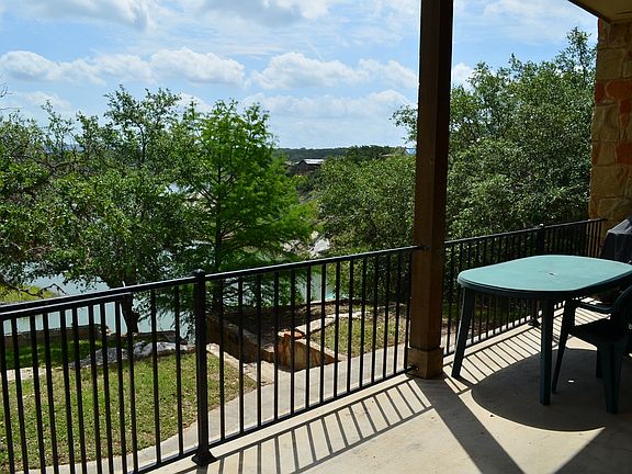 3rd image of 4816 Travis Oaks Dr