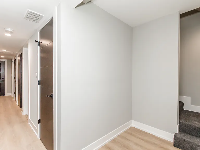716 S Laflin St #1F — Photo 18