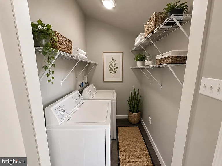 1615 W Westmoreland St #1 — Photo 7