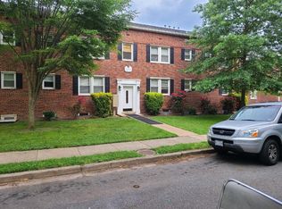 1125 N Kenilworth St APT 5, Arlington, VA 22205