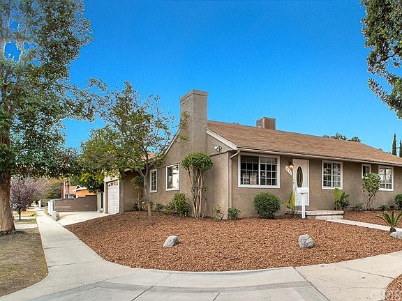 2nd image of 8147 Mammoth Ave