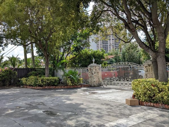 11610 N Bayshore Dr APT 3H
