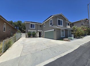 2136 Pointe Pkwy, Spring Valley, CA 91978